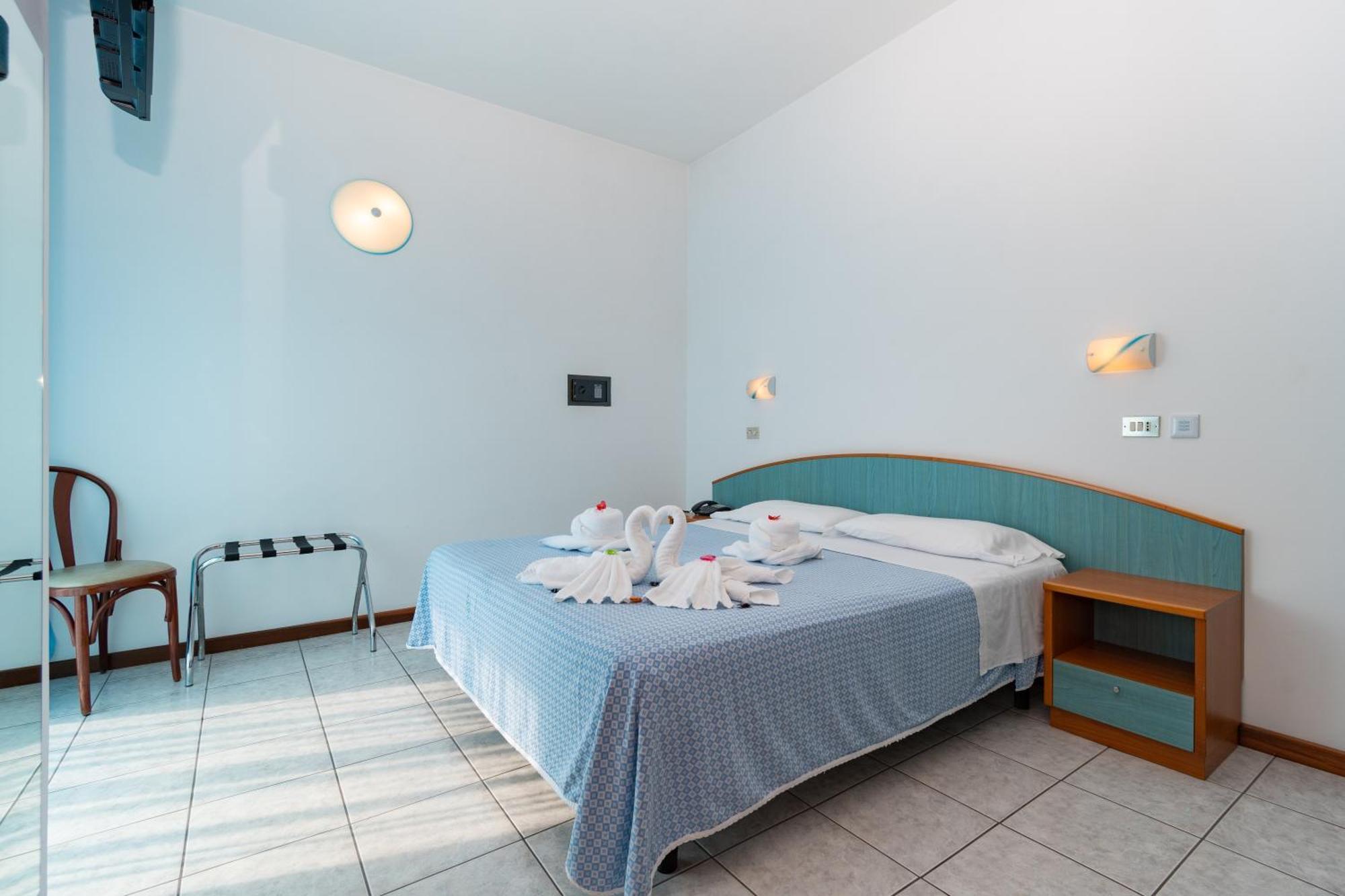 Hotel Baltic Alba Adriatica Kültér fotó